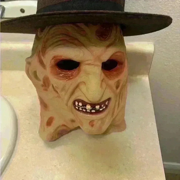 Nightmare on Elm Street Freddy Kruger Mask New. From Spirit Halloween - Picture 3 of 5